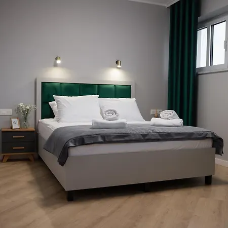 Wisteria Hotel Laskowiec (Ostroleka)