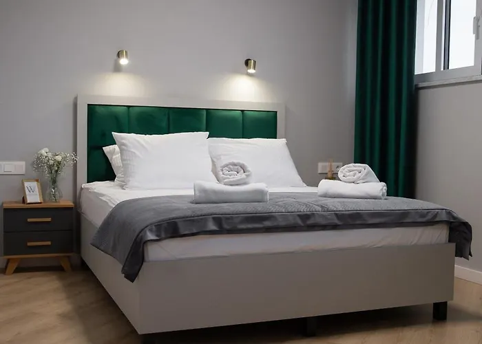 Wisteria Hotel Laskowiec (Ostroleka)